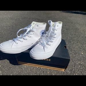 Brand new all white converse